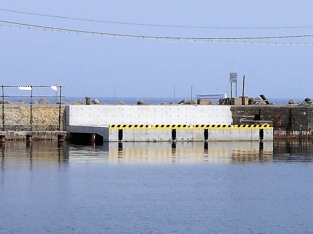 飯田港さん橋補修工事(珠洲市飯田町) 株式会社 谷口建設
